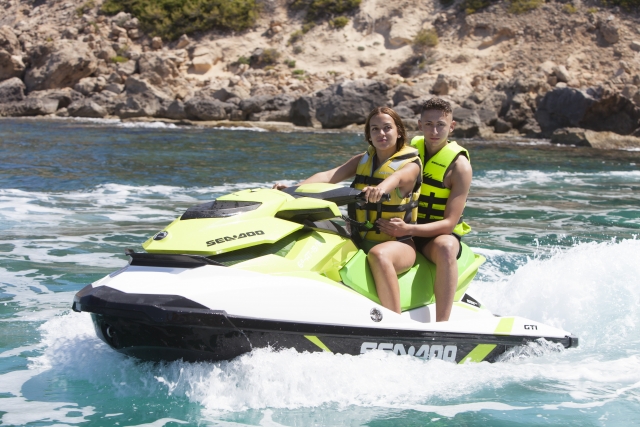  adventure as a couple 