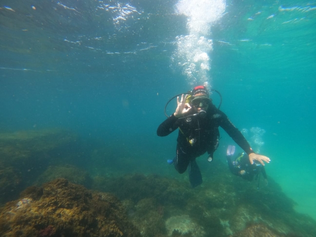 Opinión de Blanca sobre Bautismo de buceo de mar en Tarifa de 2h30min