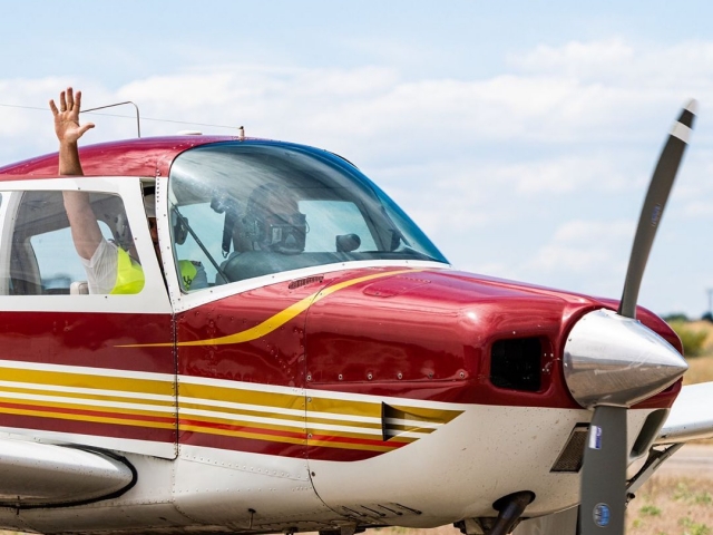  Flying in company 