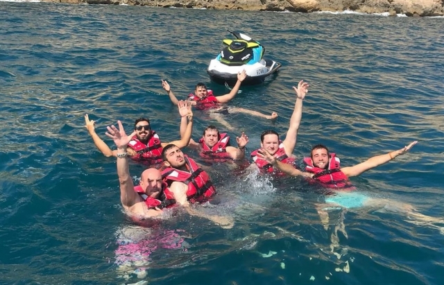  Jet skiing with friends 