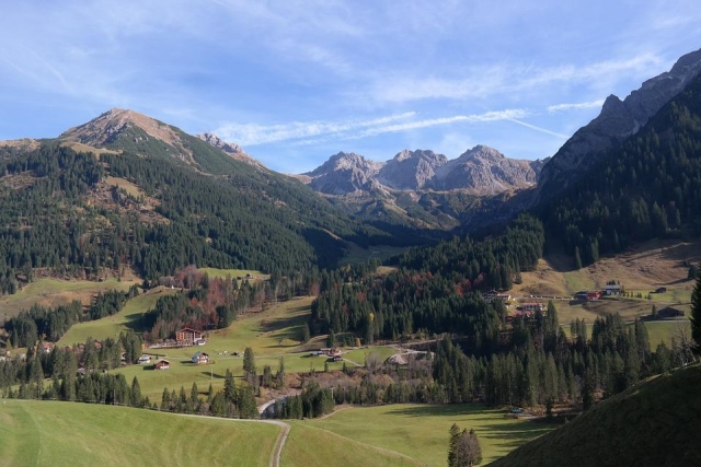  Ferrata in ambiente naturale 