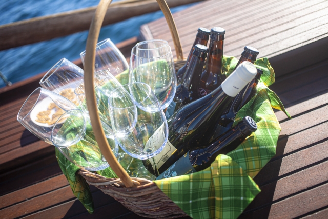  Complete experiences on board