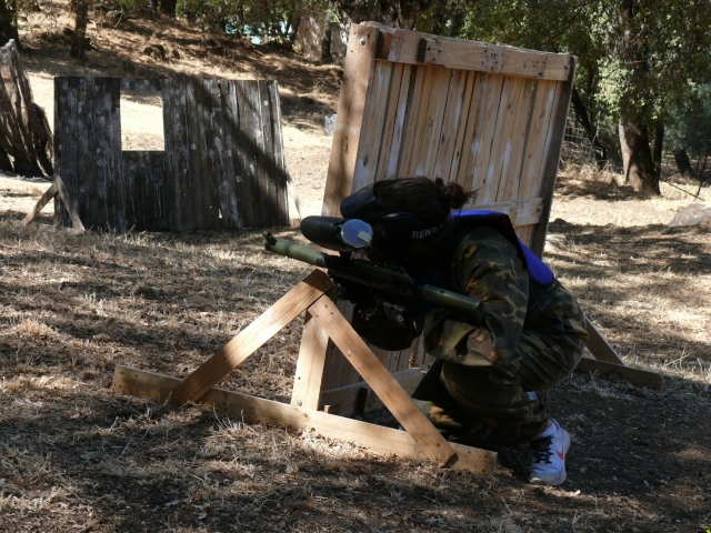  Nascondi e spara 