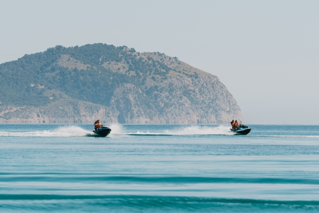  Jet ski race 
