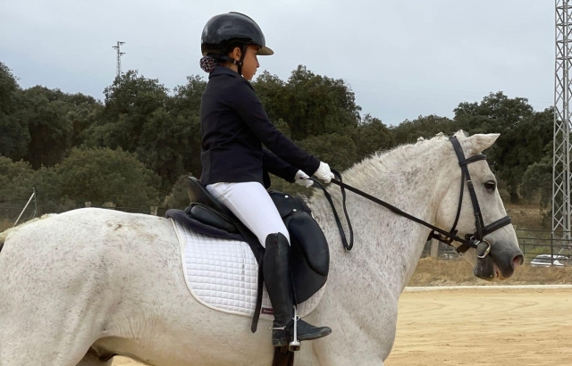Enfants sur poneys 