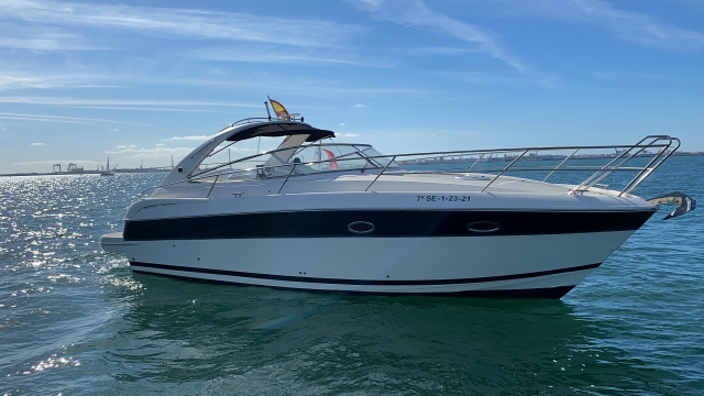 Nuestra embarcación Bavaria 33 Sport
