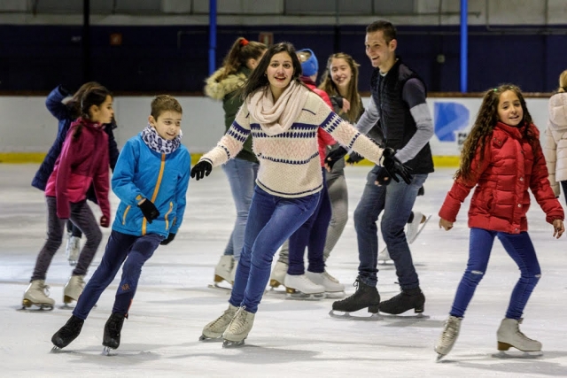  Skating at the Palau de Gel 