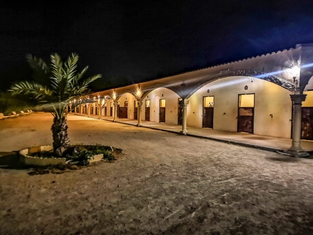 Nuestras instalaciones por la noche