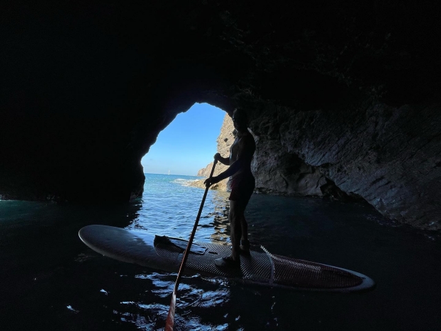 Paddle surf por las cuevas