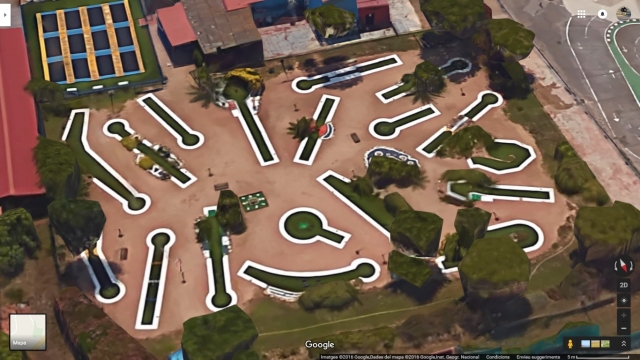 Centro ricreativo vista aerea. Minigolf 