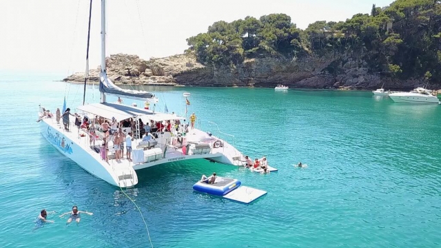 Durante la celebración en nuestros barcos