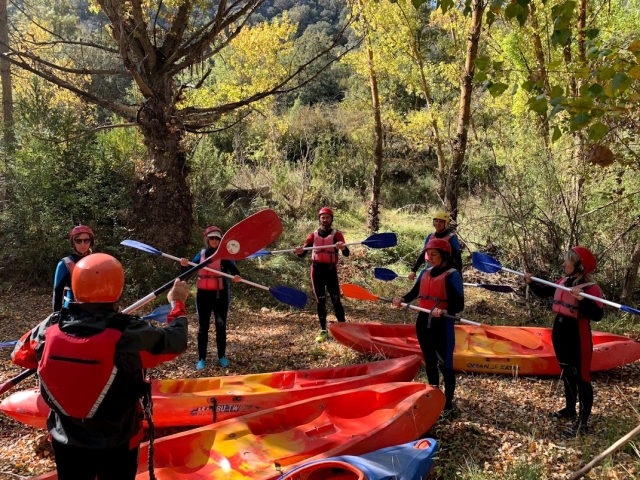Con todo listo en Trillo para disfrutar de un descenso en kayak