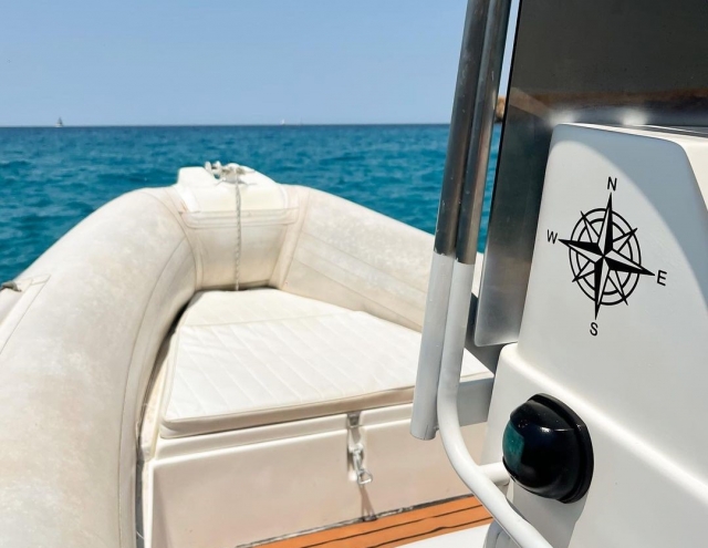  Rent our boats 