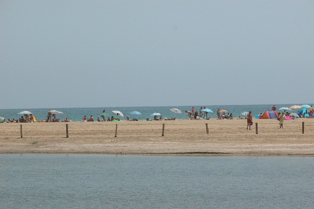  阳光明媚的日子里 Playa del Inglés 的外观 