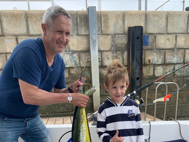  Pesca in famiglia 