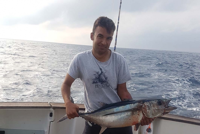 Jornada de pesca en Gijón