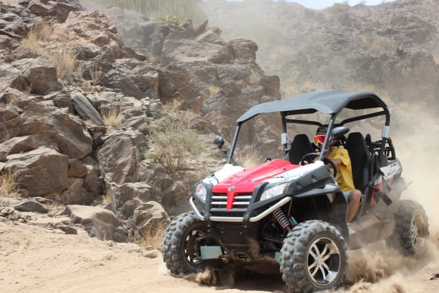  Mit voller Geschwindigkeit mit dem Buggy durch Maspalomas 