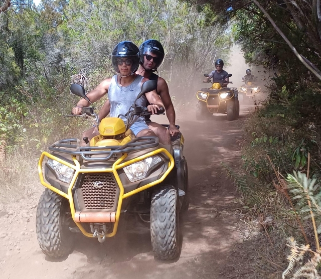 Sube a nuestros quads todoterreno