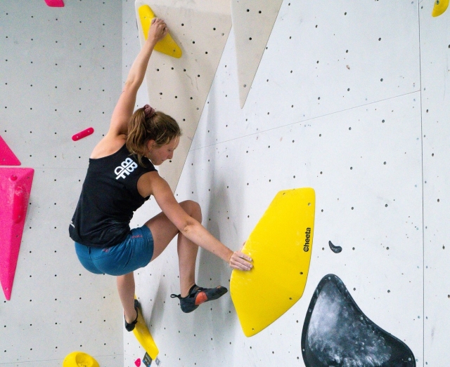 Escalada en rocódromo
