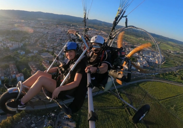 Volando en paramotor