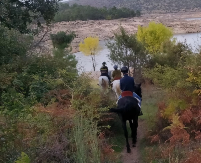  Itinéraires équestres à travers la vallée d'Iruelas