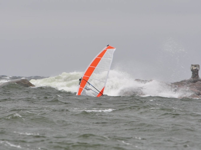  Impara a fare windsurf a Malaga 