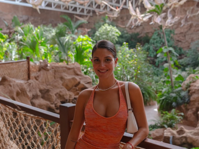  Tania besucht Poema del Mar 