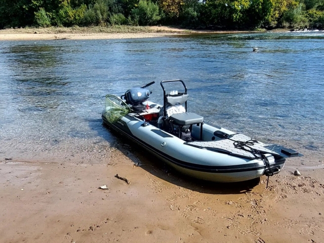  Préparer le bateau à pêcher 