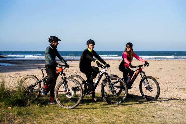 En bici por la playa