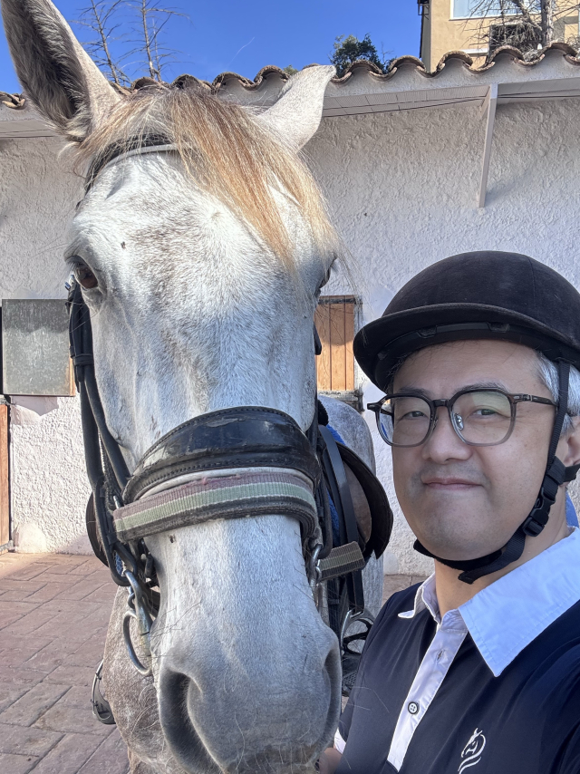 Opinión de Tang sobre Cabalgamarra en río Tenés + clase equitación 4h