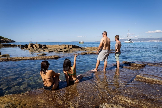  Plongez dans des eaux cristallines