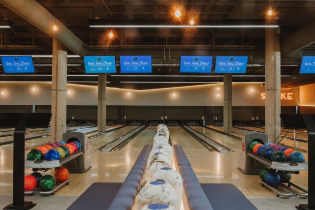  Pista da bowling con famiglia e amici