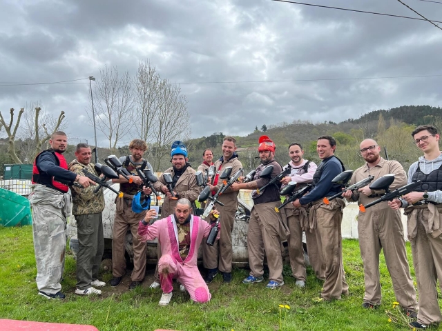 e-19863741-paintball17135143211713514570344.jpg