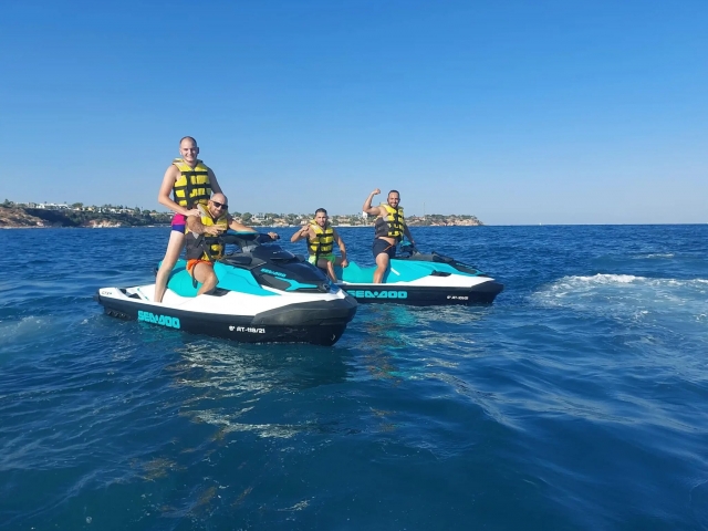  Jetskis mit Freunden 