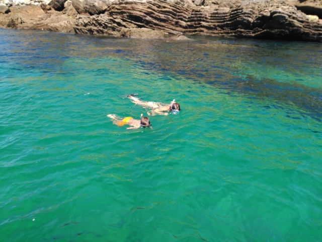 Disfrutando del buceo por la costa vasca