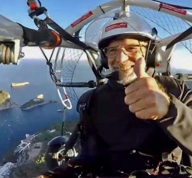  Motorized paragliding in Ibiza 