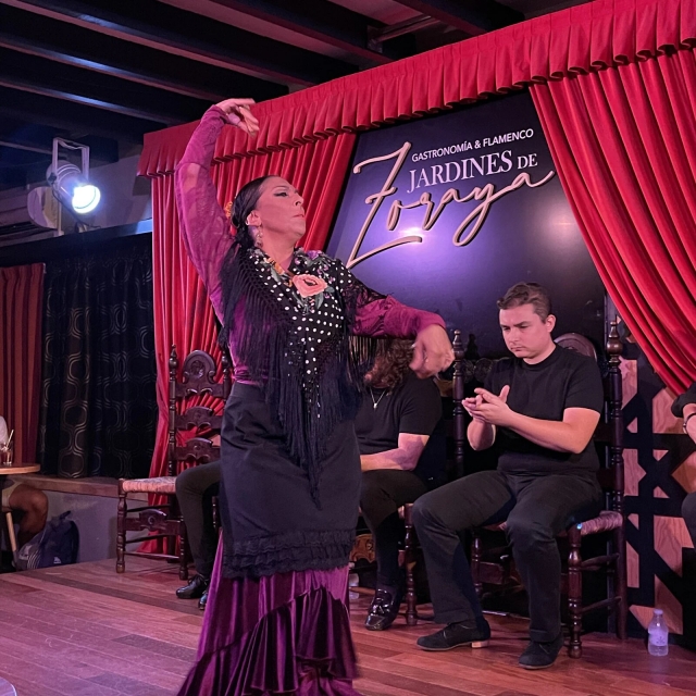  Flamenco tablao 