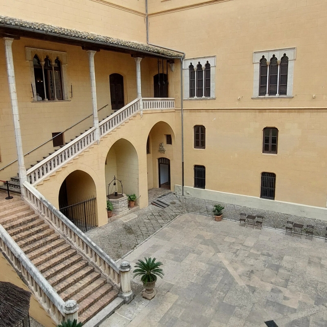 Patio de armas
