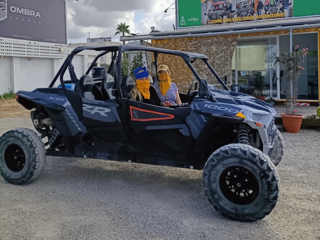  SUV