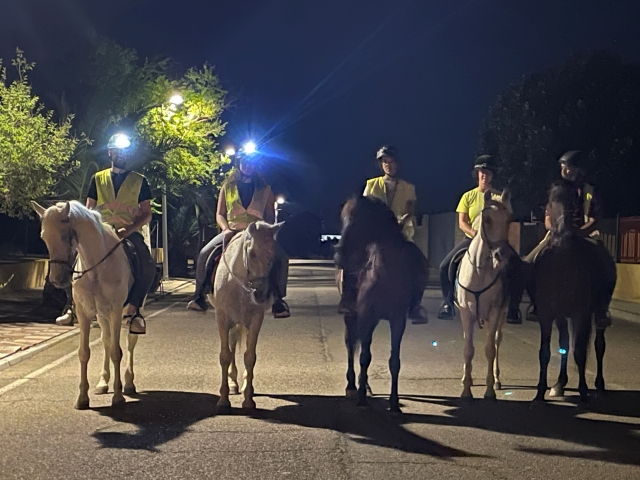 e-19865860-ruta-a-caballo-nocturna174462165417446217048251.jpg