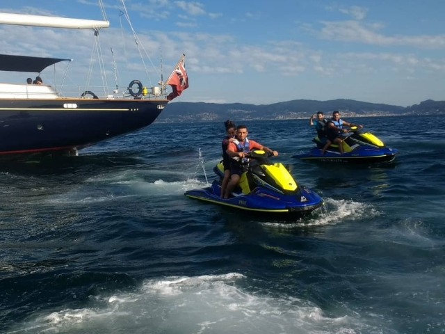  Scapa da sci da Sanxenxo 