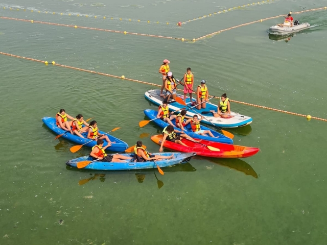  kayaks noleggio a sanxenxo 