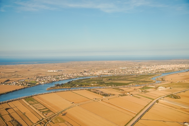 Conoce las vistas del Delta del Ebro en avioneta