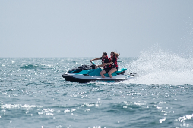 Motos de agua biplaza en Almería