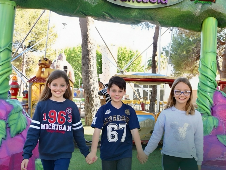  Crianças desfrutando de nossas instalações 