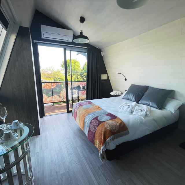  Innenraum des Schlafzimmers 