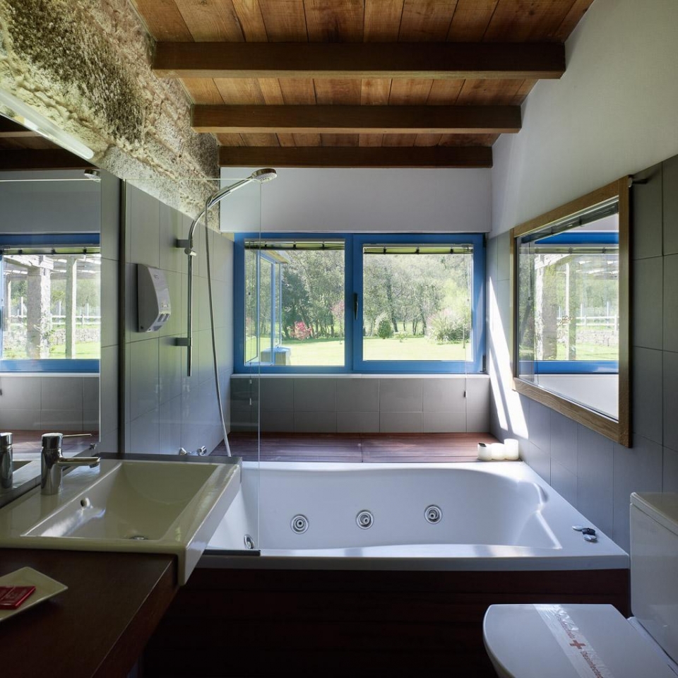  Cabana Moura Hydromassage-Badewanne 