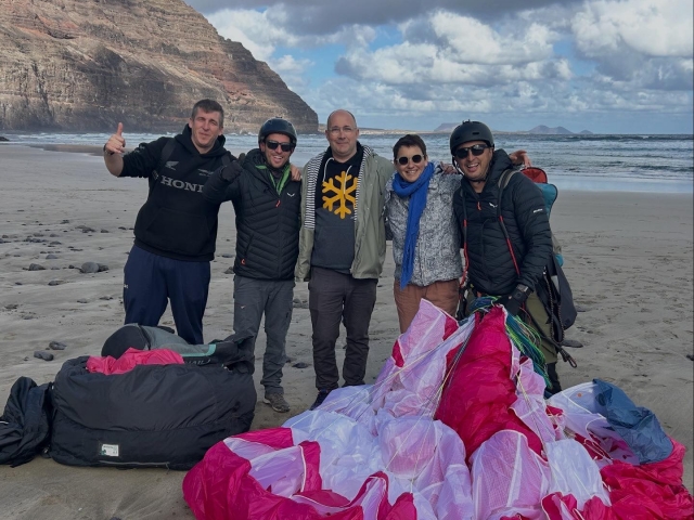  兰萨罗特岛飞行体验 