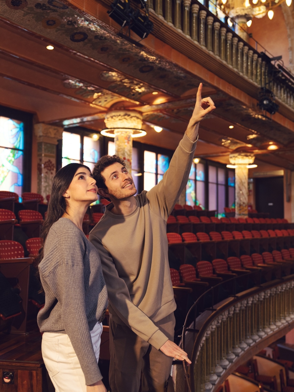  Visite o Palau de la Musica Catalana 