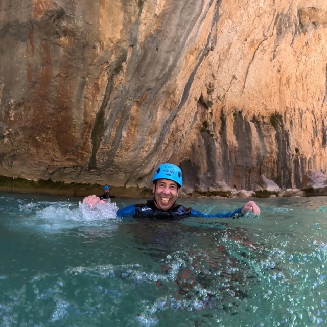 En el agua